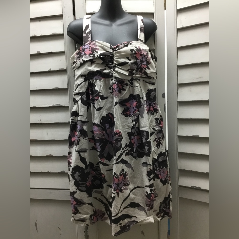Lori M Collection dress size M